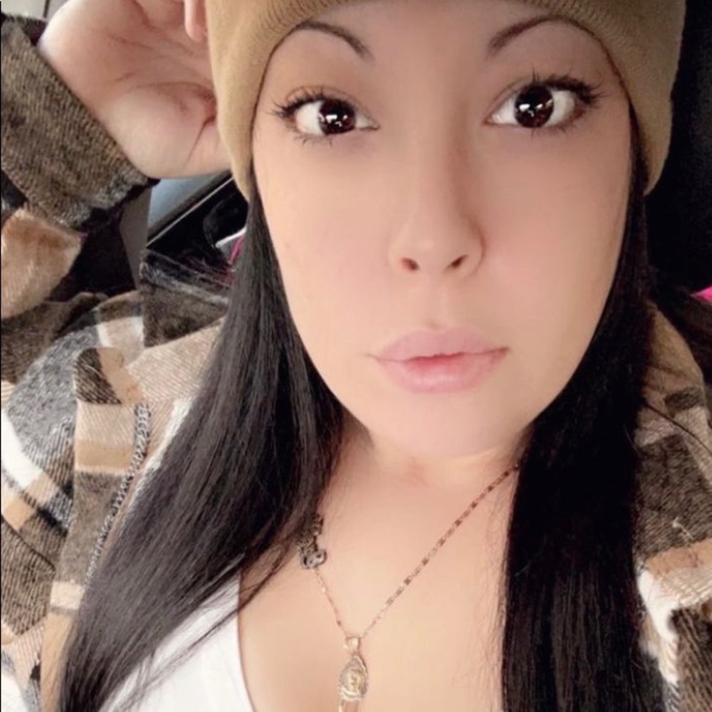 Meet your Posher, Jacqueline